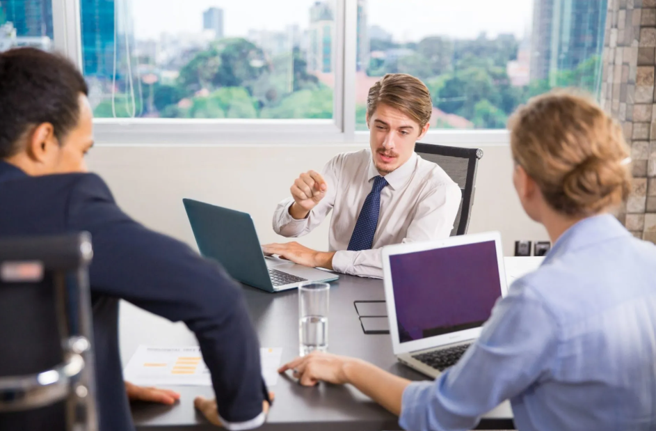 AI + Human Expertise for High-Skill Hiring Staffing Agency